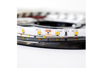 Taśma Pro 60 LED 24W 3000K IP65 5m